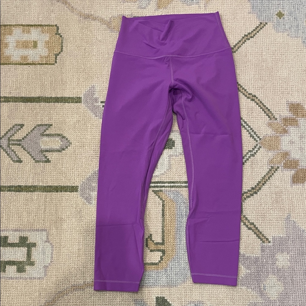 lululemon athletica Women's Purple High-Rise Athletic Leggings EUC size 6